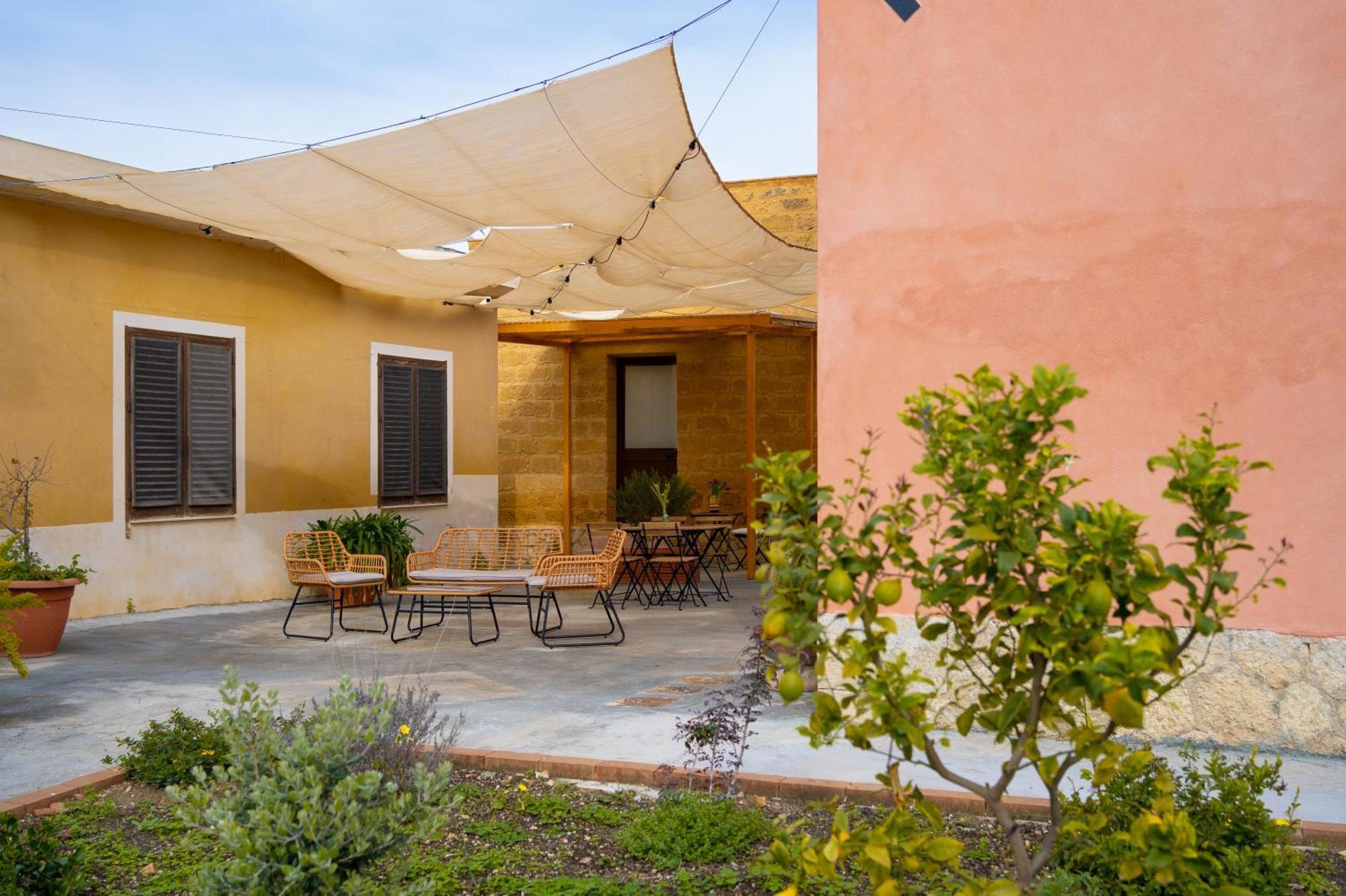 Il Giardino Del Tempio Acomodação com café da manhã Agrigento Exterior foto